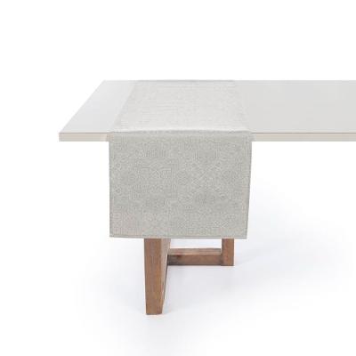 Trilho De Mesa/ Caminho De Mesa Karsten Sempre Limpa Vilares