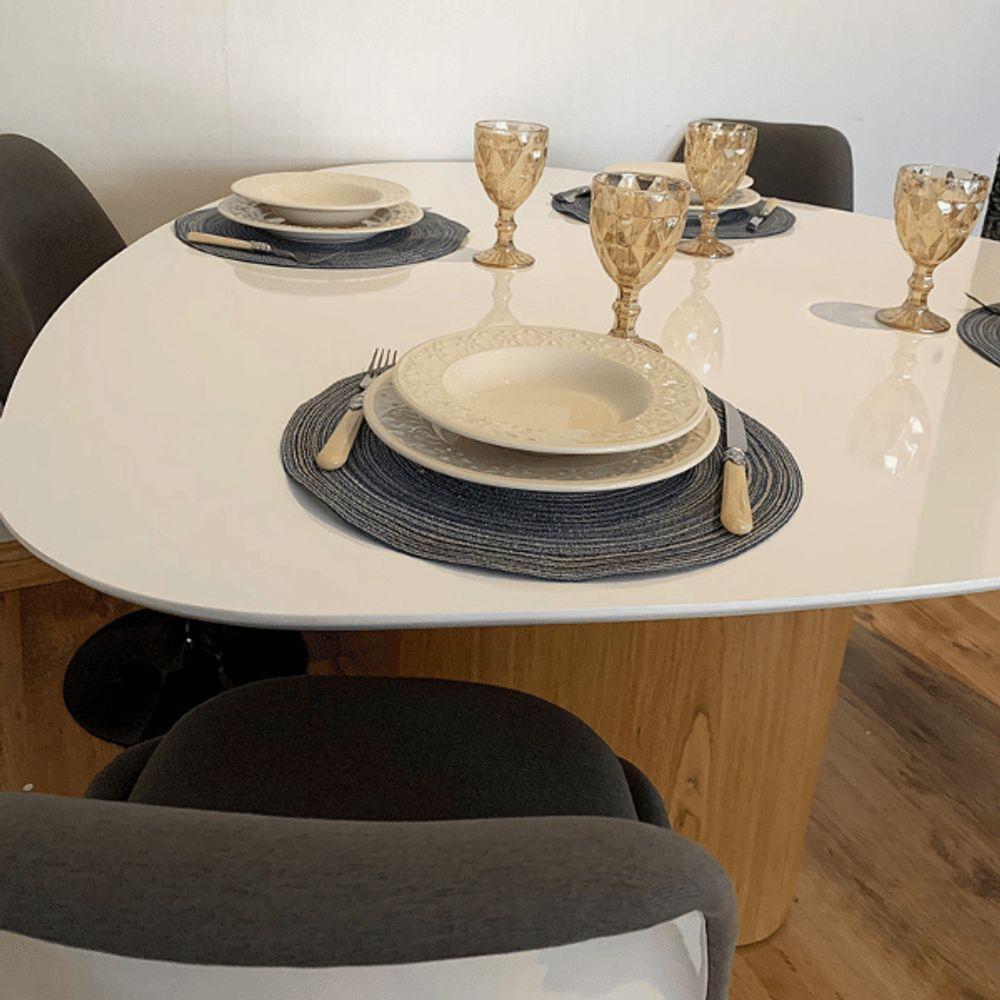 Mesa De Jantar Cone Orgânica 110x113 Cm Tampo Laca Branca Base Freijó Cor Marrom - 6