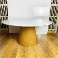 Mesa De Centro Cone Tampo 60 Cm Em Mdf Laqueado E Base Em Madeira Natural Marfim Cor Branco - 1
