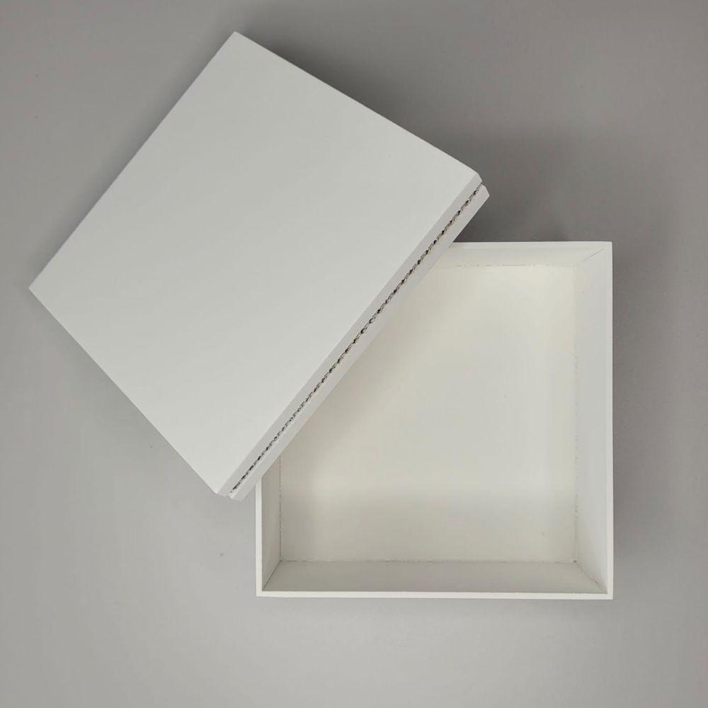 Caixa Personalizada Com Strass 100% Mdf (17x17x07) Branco - 4