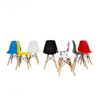Conjunto Mesa Eiffel 90cm Preta + 4 Cadeiras Dsw Eiffel Design Charles Eames Preta - Prolar - 2