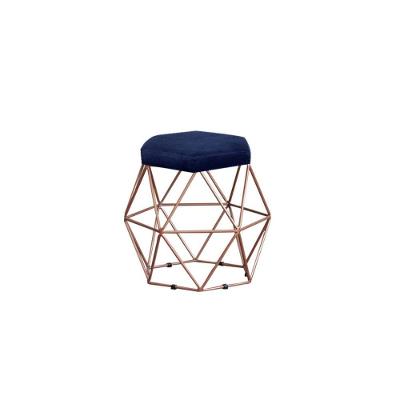 Puff Decorativo Onix Com Armação Bronze Em Tecido Veludo