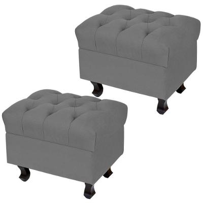 Kit 02 Puffs París Luis Xv Capitone Suede Cinza Pés Madeira