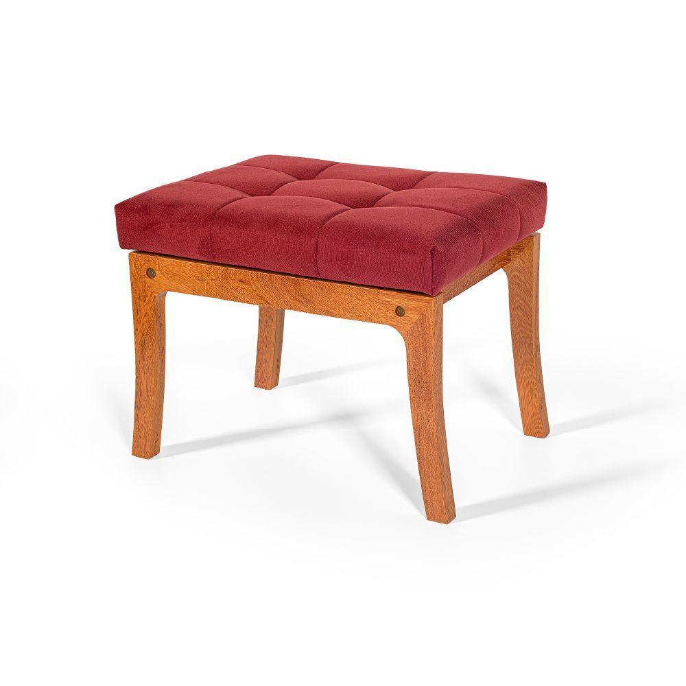 Puff De Madeira Com Estofado Retangular Vezena Bordô - 1