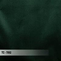 Kit 2 Poltronas Decorativas Catar Com Tachas Veludo Verde