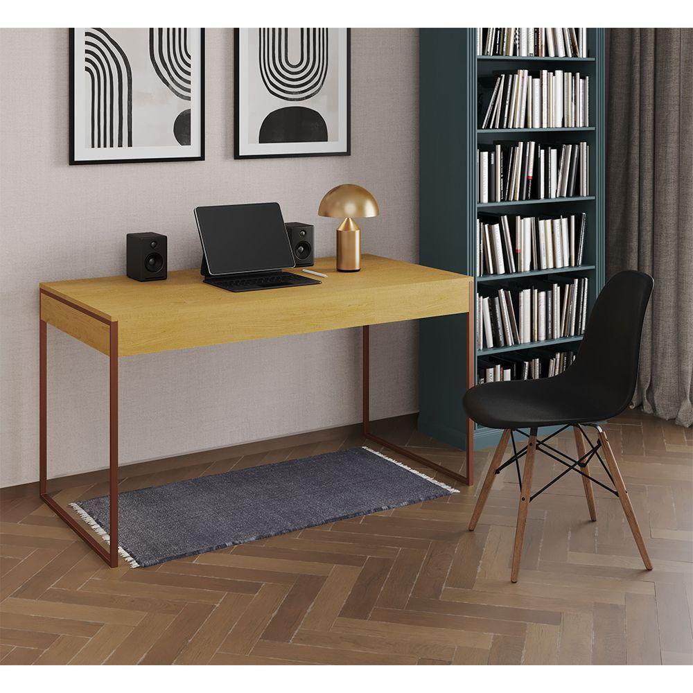 Mesa De Escritório Industrial Malta Canela 137X53Cm Base Cobre Com 1 Cadeira Preta Made Cor: Canela - 1