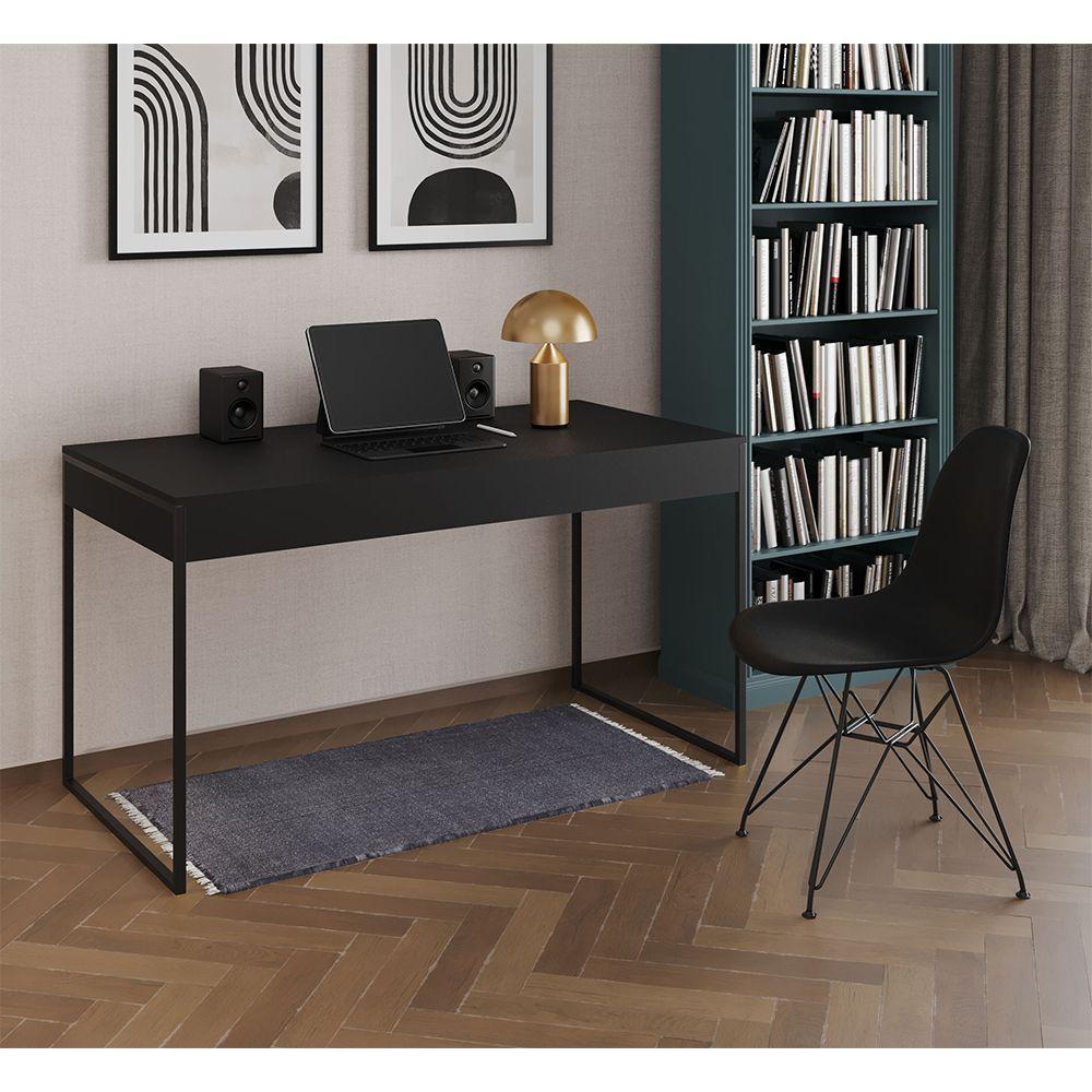 Escrivaninha Industrial Escritório Malta Preta 137X53Cm Com 1 Cadeira Preta Base Ferro Cor: Preto - 1