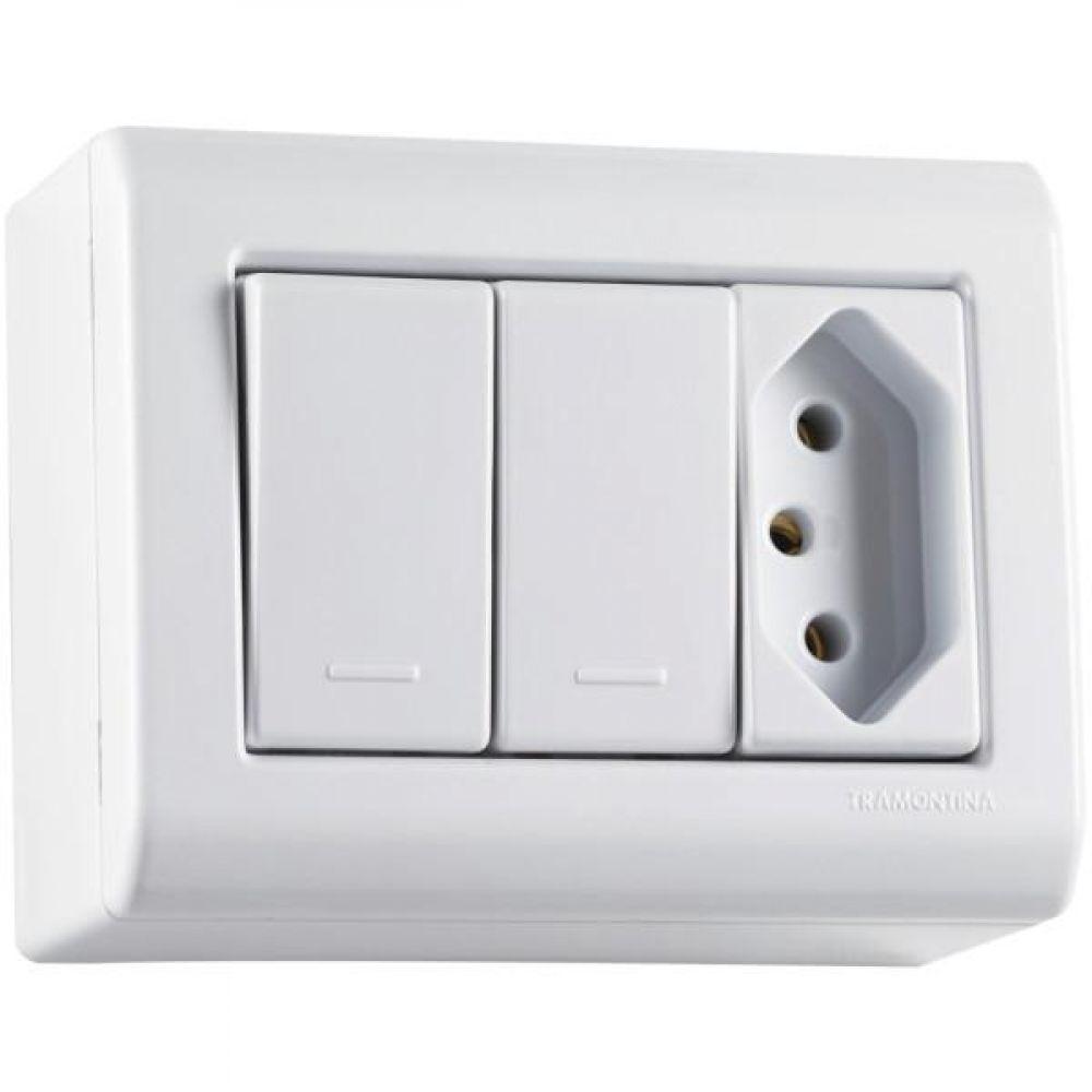 Caixa de Sobrepor 2 Interr 10A 250V e 1 Tomada 2p+t 10A 250V - 2