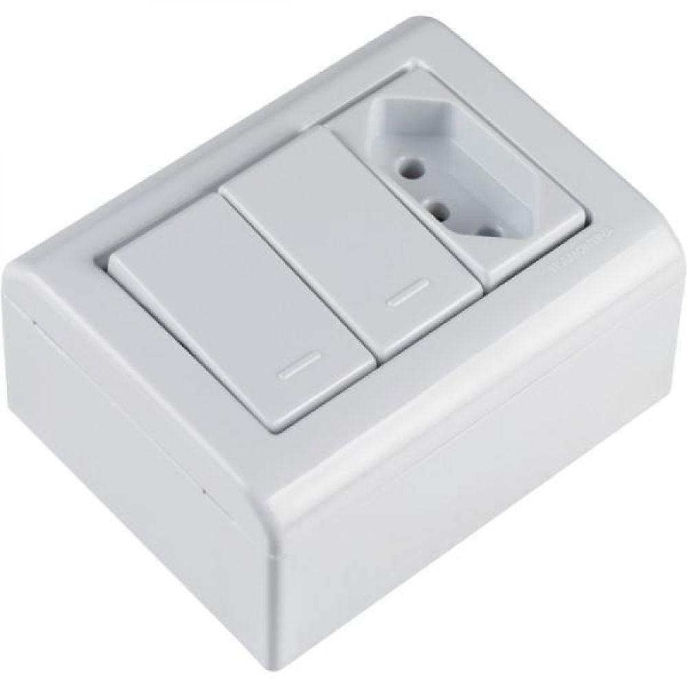 Caixa de Sobrepor 2 Interr 10A 250V e 1 Tomada 2p+t 10A 250V - 3