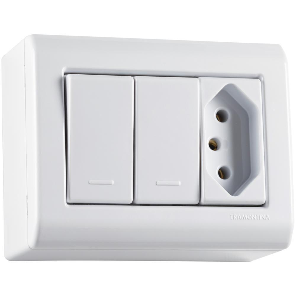 Caixa de Sobrepor 2 Interr 10A 250V e 1 Tomada 2p+t 10A 250V - 5