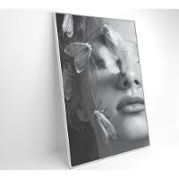 Quadro Mulher Preto E Branco Com Mariposa 120x80 Cm Vidro Impresso - 13