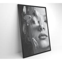 Quadro Mulher Preto E Branco Com Mariposa 120x80 Cm Tecido Canvas - 22