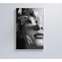 Quadro Mulher Preto E Branco Com Mariposa 90x60 Cm Tecido Canvas - 1