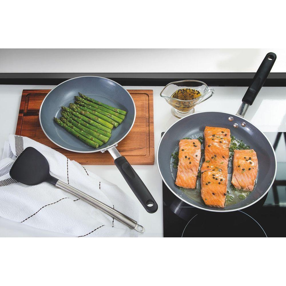 Frigideira Profissional Em Alumínio Com Interno Cerâmico E Externo Lixado 24cm 1,3l - 2