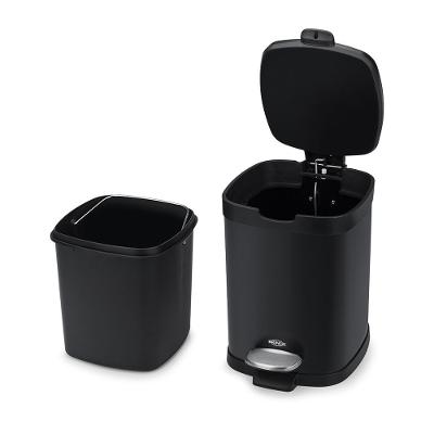 Lixeira com Pedal E Balde Frame 6L Preto  Brinox
