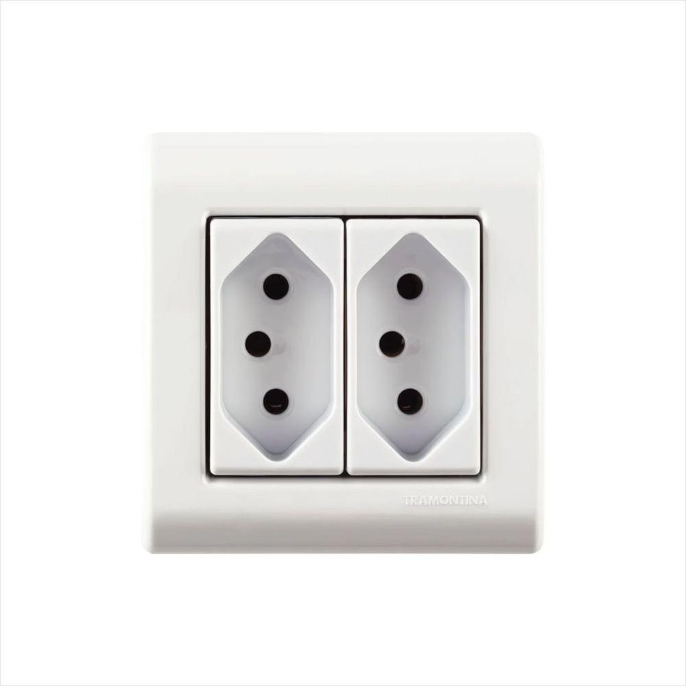 Caixa Com Tampa 2 Tomada 2P+T 20A/250V - 2