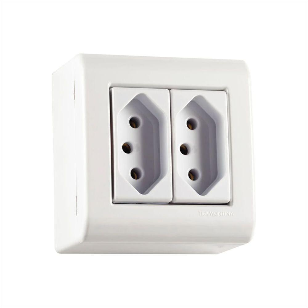 Caixa Com Tampa 2 Tomada 2P+T 20A/250V - 1