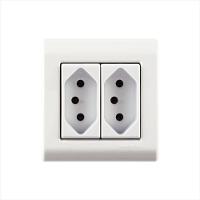 Caixa Com Tampa 2 Tomada 2P+T 20A/250V - 2