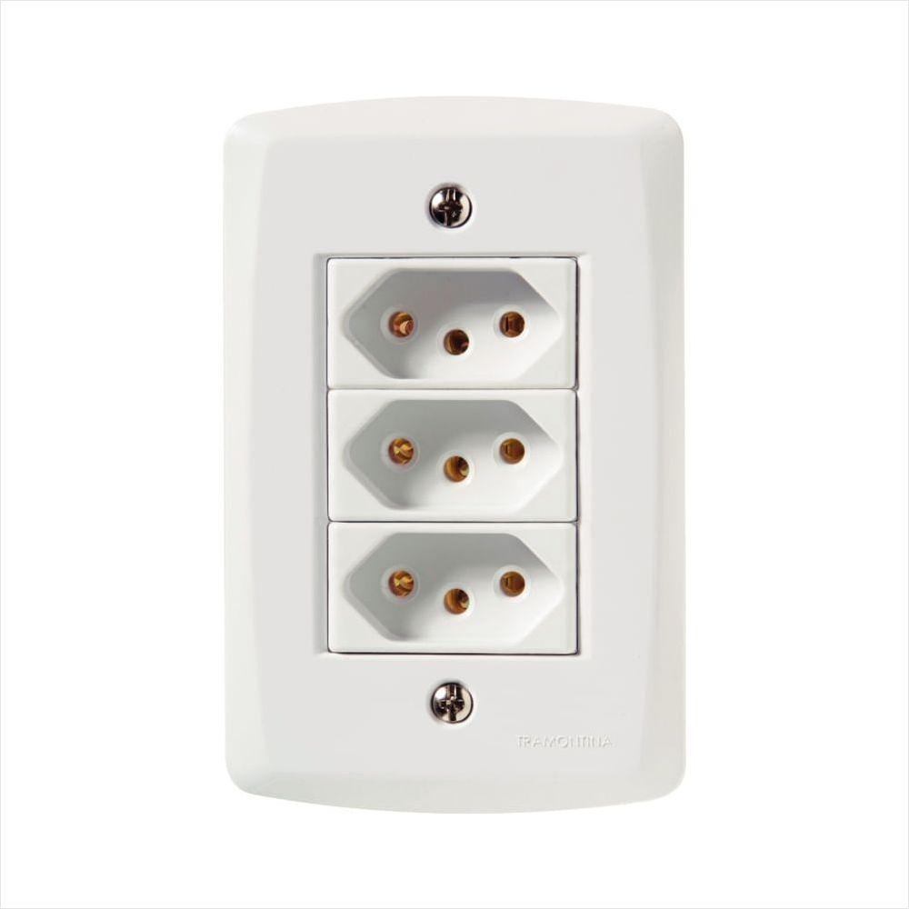 Conjunto 4x2 com 3 Tomadas 2P+T 10 Amperes 250 Volts Tramontina Lux2 Branco - 1