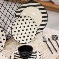 Jogo com 4 Pratos de Sobremesa 20 Cm Unni Stripes And Dots - 4