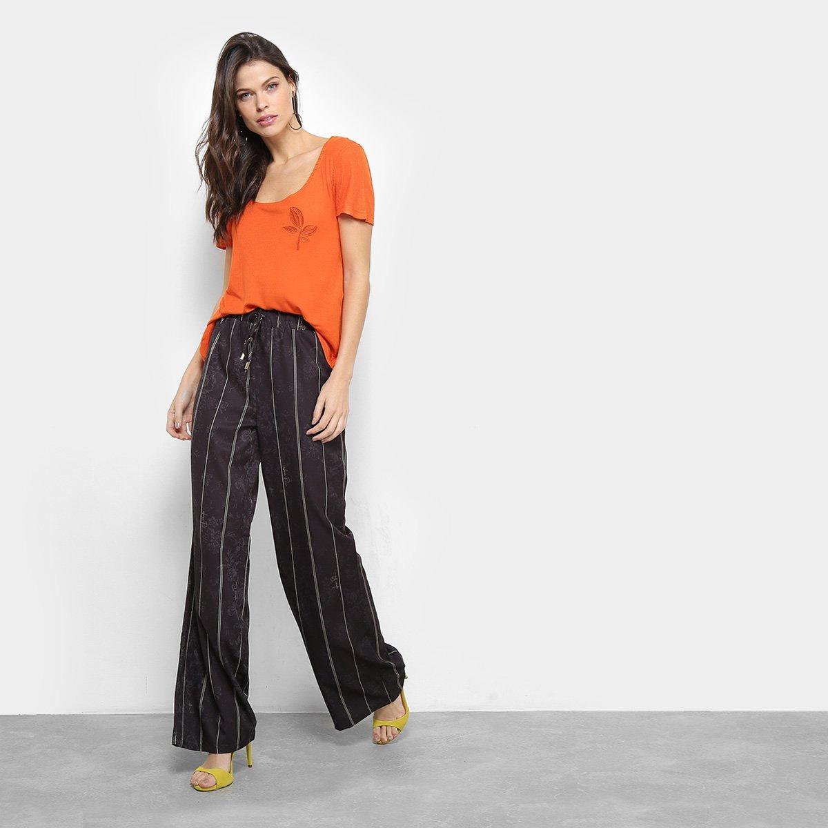 Blusa Maria Filó Canelada Gola Canoa Bordada Feminina - 3