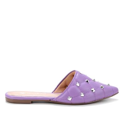 Mule Via Uno Matelassê Tachas Bico Fino