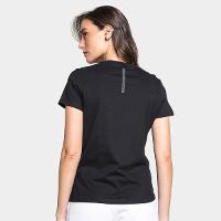 Camiseta Calvin Klein Logo Embossed Feminina - 2