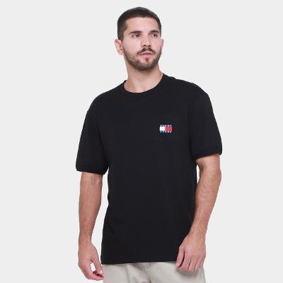Camiseta Tommy Jeans Badge Pocket Masculina