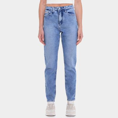 Calça Jeans Calvin Klein Mom 5 Pockets Feminina