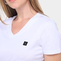 Camiseta Calvin Klein Egípicio Patch V Feminina - 3