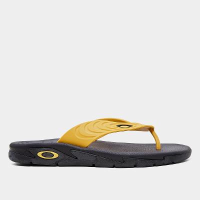 Chinelo Oakley Crowd Masculino